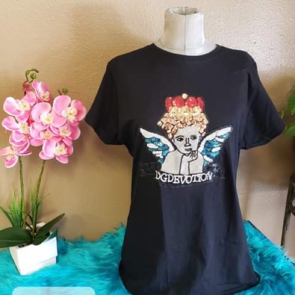 Tops - Picture 16 of 16